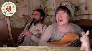 'O Lovely Spring' - Seasonal Song for Spring - lyrics below