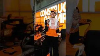 Lando explains how F1 drivers stay hydrated whilst driving 💧