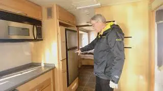 The RV Corral 2004 Fleetwood Pace Arrow 36R Stock # CA1120