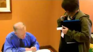 Juliet LeMond meets famous columnist and author Jeff Zaslow