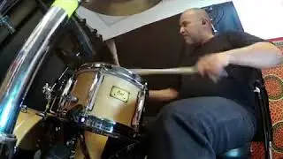 Cassio Cunha - Caixa Pearl Effects Maple 10x7