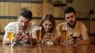 Cybeer Bar - Pour Beer With Your Phone
