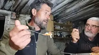 ΕΝΑ ΤΡΙΩΡΟ LIVE ΣΤΟ ΜΙΤΑΤΟ ΤΟΥ ΠΑΠΑΣΗΦΑΚΗ ΣΤΙΣ 10/11/25! ΚΑΙ ΤΙ ΔΕΝ ΕΙΠΑΜΕ!