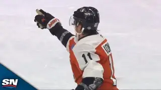 Flyers' Travis Konecny Puts Home Power-Play Goal While Falling Backwards