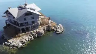 Clingstone house Jamestown Rhode island