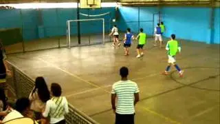 Dribles/Dribbeln/Tricks/Skills - Andr&eacute; Felipe Sc&aacute;rdua Rocha (17 anos/years)