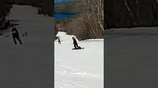 🔥 Carving the  bumps! Zoe #snowboarding #sports #burton #shorts