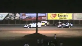 Intense USRA Modifed Racing in A-Main @ SNMS
