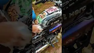 🤔How To Wash A Bike👍 Professionally At Home #splendor #shorts #washing