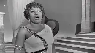 Leontyne Price sings 