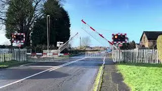 Beckingham level crossing closing (rather quietly) 10;20 28/1/2026