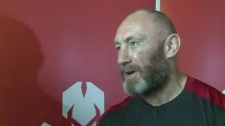 Cyfweliad / Interview Robin McBryde