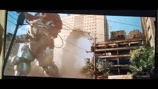Godzilla Against Mechagodzilla - Kiryu losing power