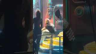 Chris Brown reacts to the girl getting on stage 😭😈 / Under The Influence Tour