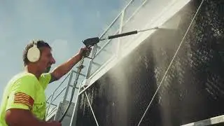 HOSPITAL ROADSIDE COOLING TOWER STEAM CLEANING AND DESCALING. LOW PRESSURE MULTI HOT WATER CLEANING