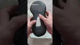 Кроссовки Adidas Yeezy Boost 350 v2 