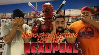 Распаковка Mayhem: Дэдпул в натуральную величину от NECA