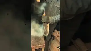 #iron #blacksmith #craft #skills #hammer #hammerclips #hammerheads #hammermill #hammercandlestick