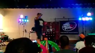 Lavyss Aka Bizzle performing Live Acapella at H.H.H. Summer Jam 2012 Oakland, Ca