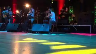 OFOU TO GIASEMI MOU(ASKOMPANTOURA)PEROULOSTELIOS