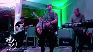 Handcuffed- Lardy Dardy Cover Live at Rushies Point Baler (Burning Heads Cover)
