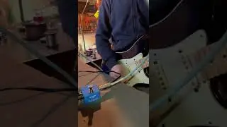Henretta Engineering Bluebird Fuzz pedal