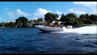 2010/1971 Metan Classic Boston Whaler Outrage 21 