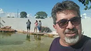 Visitando o Lago ornamental de um amigo de 50mil litros com prainha recenconstruido.