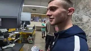 10 минут Саша ходит по АТБ