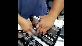 Conon DR M160 II Clearing a Paper Jam
