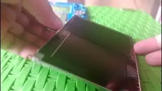 Simple Trick in Cleaning any LCD Removing Stubborn Fingerprints and dusts off your LCD 2DS, 3DS, PSP