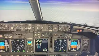 Заход на посадку в Сочи в ручном режиме LOC APPROACH BOEING 737-800NG s7 airlines