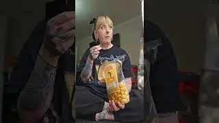 Buc-ee's beaver nuggets 9.8 out of 10 omg! #bucees #scottish #tastetest #scots #food