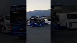 Salvador S&uacute;per Class ingresando a Terminal de Buses Cochabamba.  #Bolivia 🇧🇴