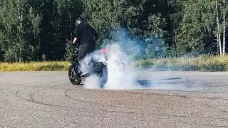 Wheelie Day | Burnout | stunt | Yamaha MT09