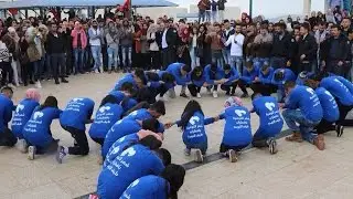 [ دبكة ] عرض مفاجىء في جامعة النجاح الوطنية - الحرم الجامعي الجديد - الاكاديمية [فلاش موب]