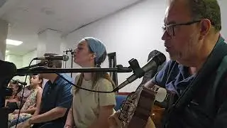 Jesús, quién eres tú?, cover de Brotes de Olivo