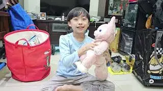 東京迪士尼買的玲娜貝兒（LinaBell），祐祐想拍開箱/粉紅小狐狸