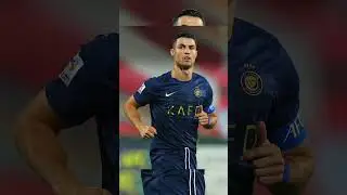 cristiano Ronaldo got golden button #cr7 #cristianoronaldo #goldenbutton #goldenplaybutton #ronaldo