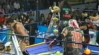 MEXICAN POWERS VS LA SECTA LUCHA DE ESCALERAS 2007
