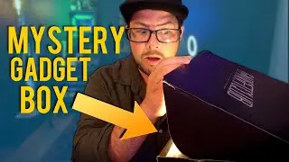 Gadget CLUB monthly RANDOM box of GEAR 👾