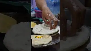 Unique ROTI in South Thailand 🇹🇭 #thailandtravel #roti #travelfood #travel