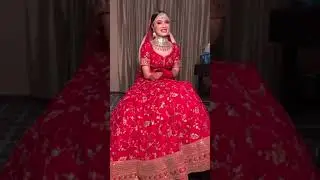 bride red lehenga makeup look ❤