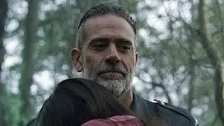 The Walking Dead - 10x16 - A Certain Doom - #4 - Lydia hugs Negan | Jeffrey Dean Morgan