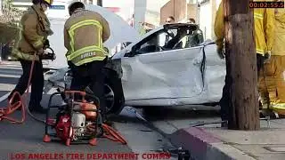 JAWS OF LIFE  - LAFD Light Force 37 Extrication.  LAFD live VIDEO & LIVE LAFD Radio comms -vers X1
