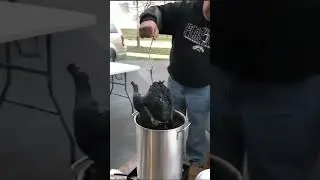 No way 😂 #friedturkey #burnt #noway #humor