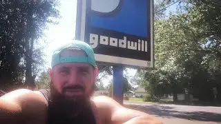 Exploring Florida's Goodwill's [Live Video Game Hunting]