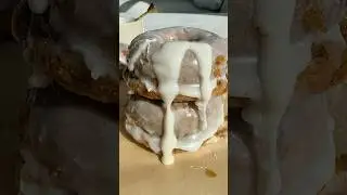 Maple glaze pumpkin spice donuts! Full recipe in the comments #recipe #baking #pumpkin #easyrecipe