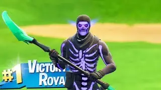 The New Purple Glow SKULL TROOPER Gameplay in Fortnite..