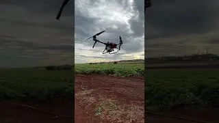 XAG V40 Drone Elegant Fly & Spray Australia
